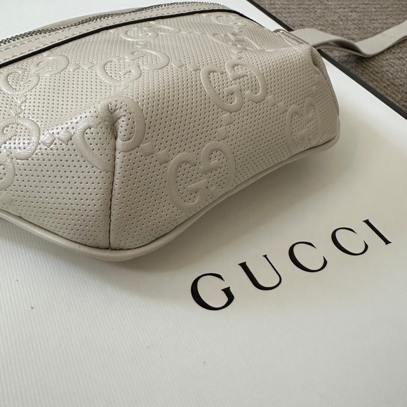 GUCCI Calfskin GG Tennis Embossed Belt Bag - Picture 6 of 16